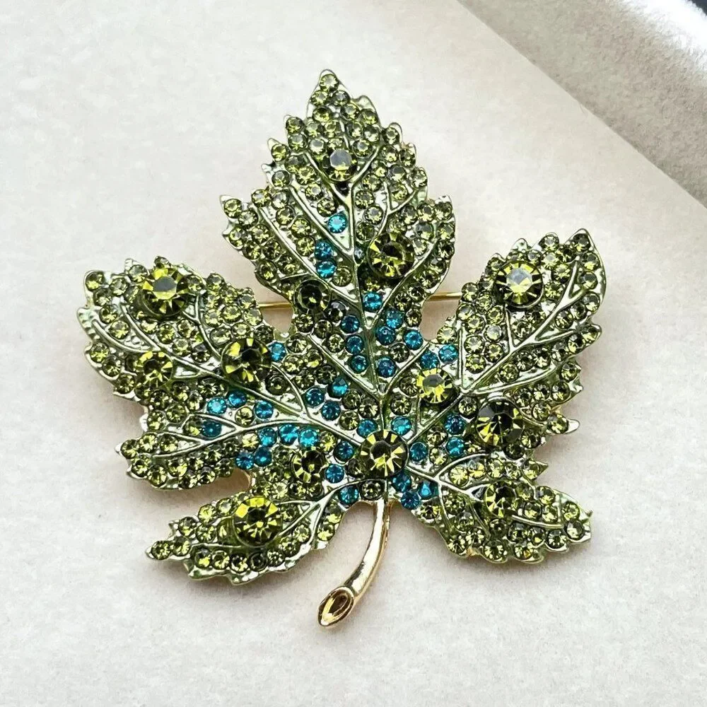 Yellow Gold with Peridot and Aquamarine Crystal Maple Leaf Pin Back Brooch